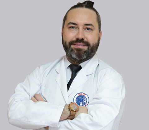 Opr. Dr. Anıl Özpak